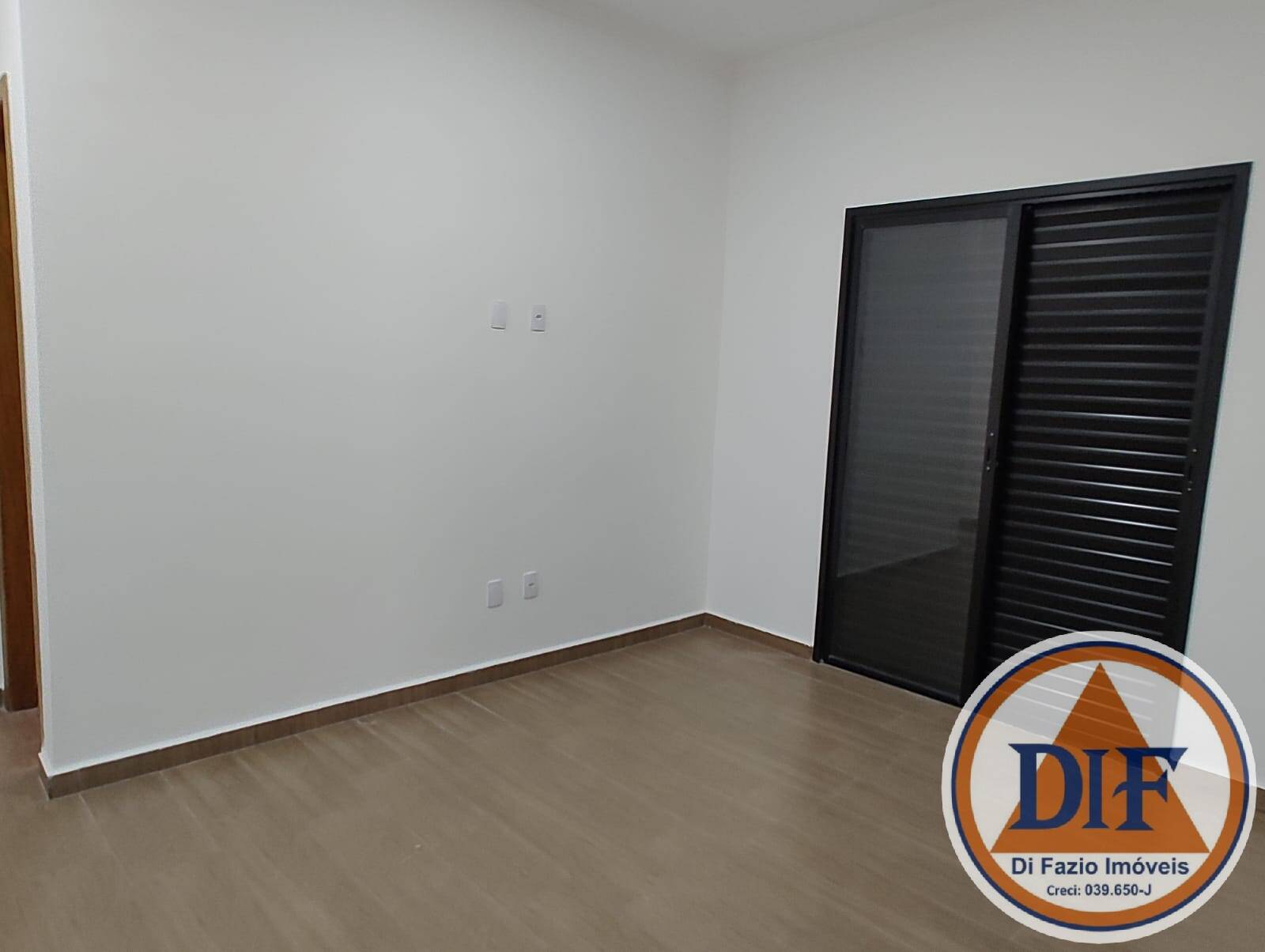 Casa de Condomínio à venda com 3 quartos, 253m² - Foto 24