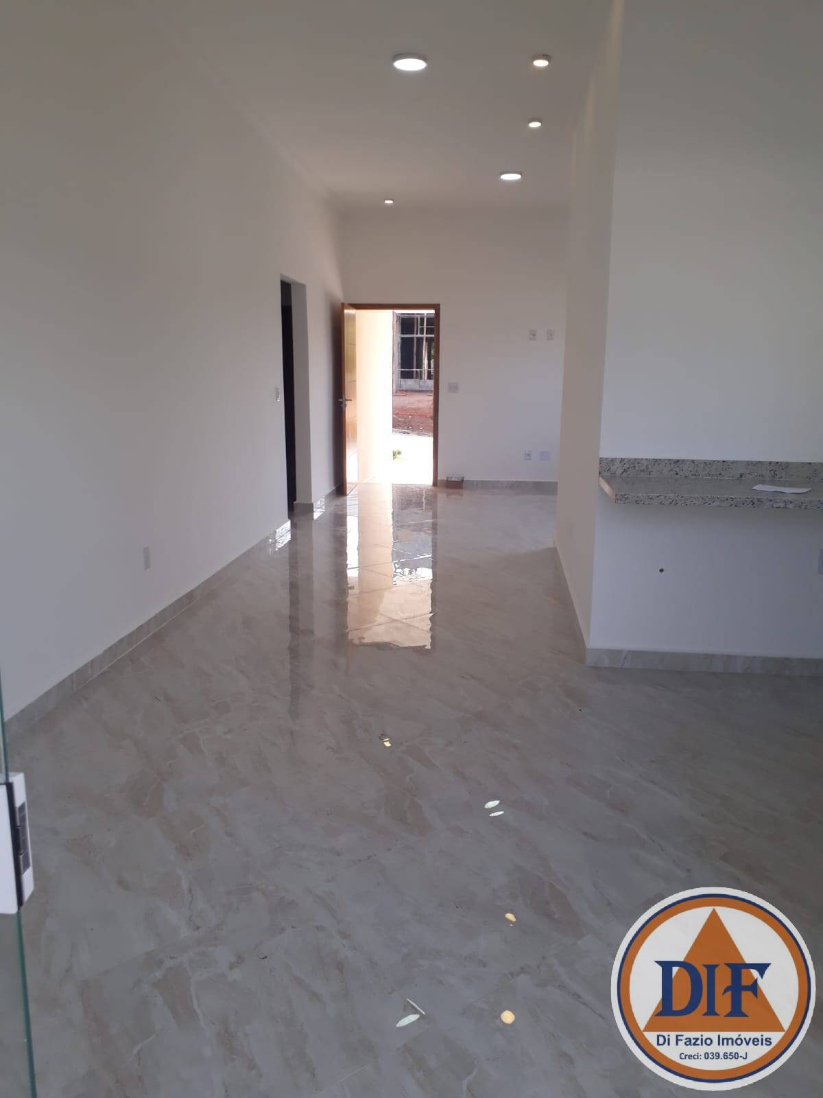 Casa de Condomínio à venda com 3 quartos, 160m² - Foto 4