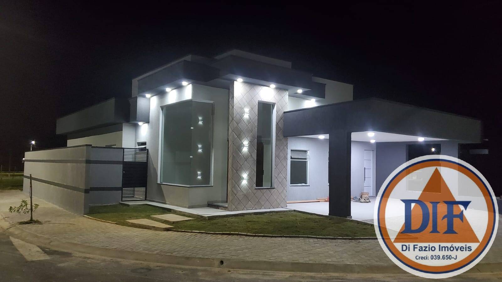 Casa de Condomínio à venda com 3 quartos, 150m² - Foto 2