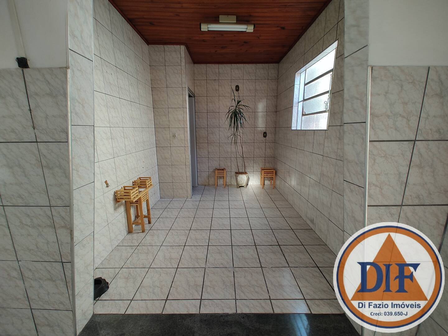 Casa, 3 quartos, 250 m² - Foto 4