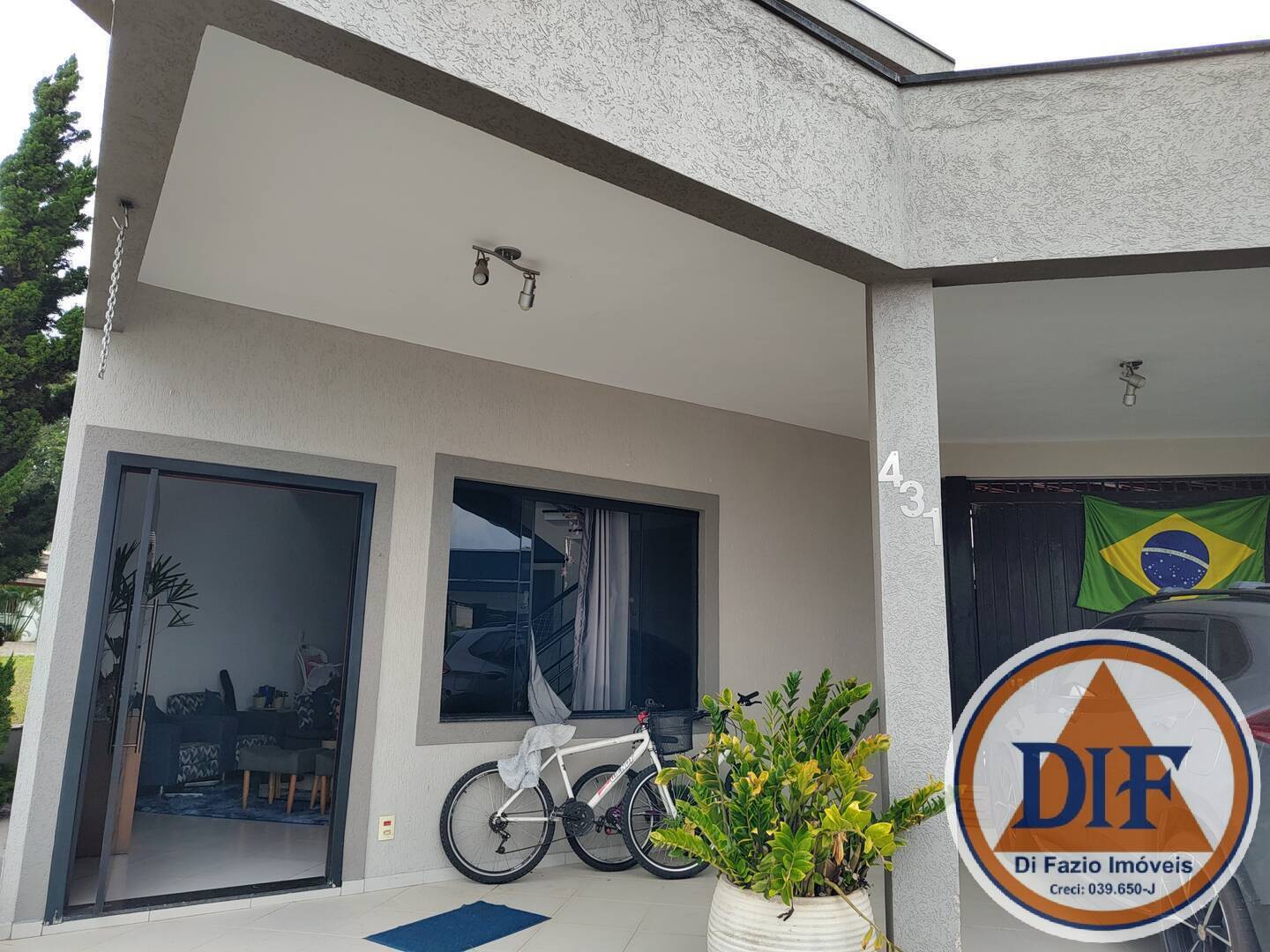 Casa à venda com 3 quartos, 215m² - Foto 5