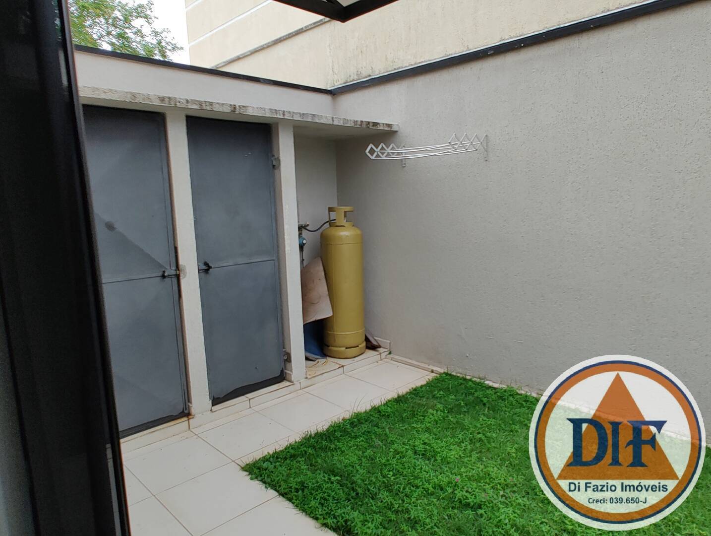 Casa à venda com 3 quartos, 215m² - Foto 29