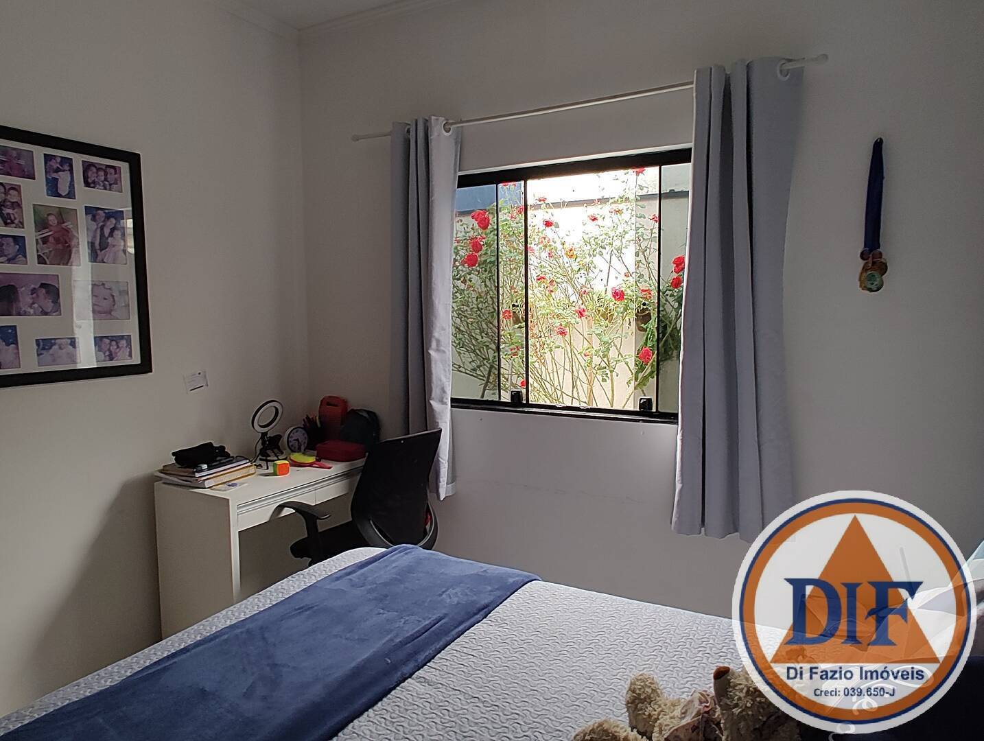 Casa à venda com 3 quartos, 215m² - Foto 20