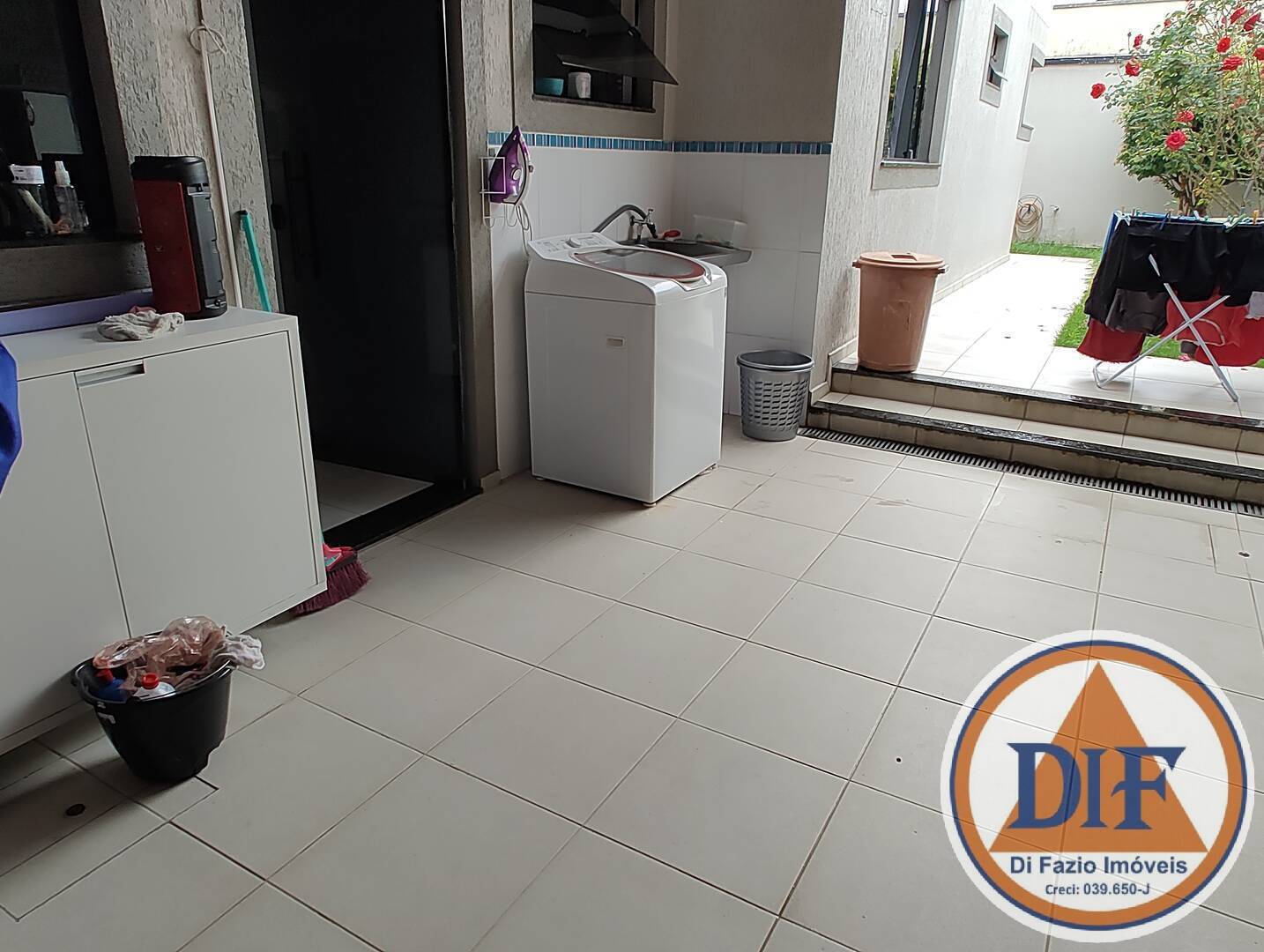 Casa à venda com 3 quartos, 215m² - Foto 32