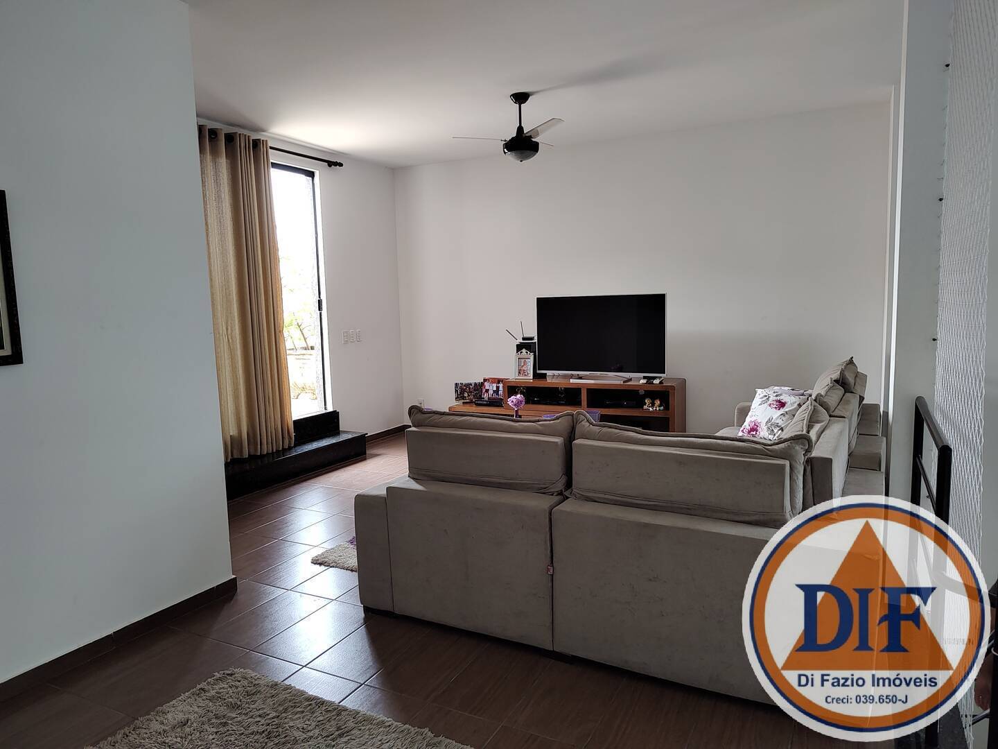 Casa à venda com 3 quartos, 215m² - Foto 37