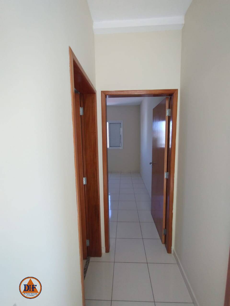 Apartamento à venda com 2 quartos, 63m² - Foto 4
