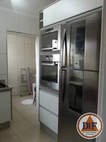 Apartamento à venda com 3 quartos, 88m² - Foto 3