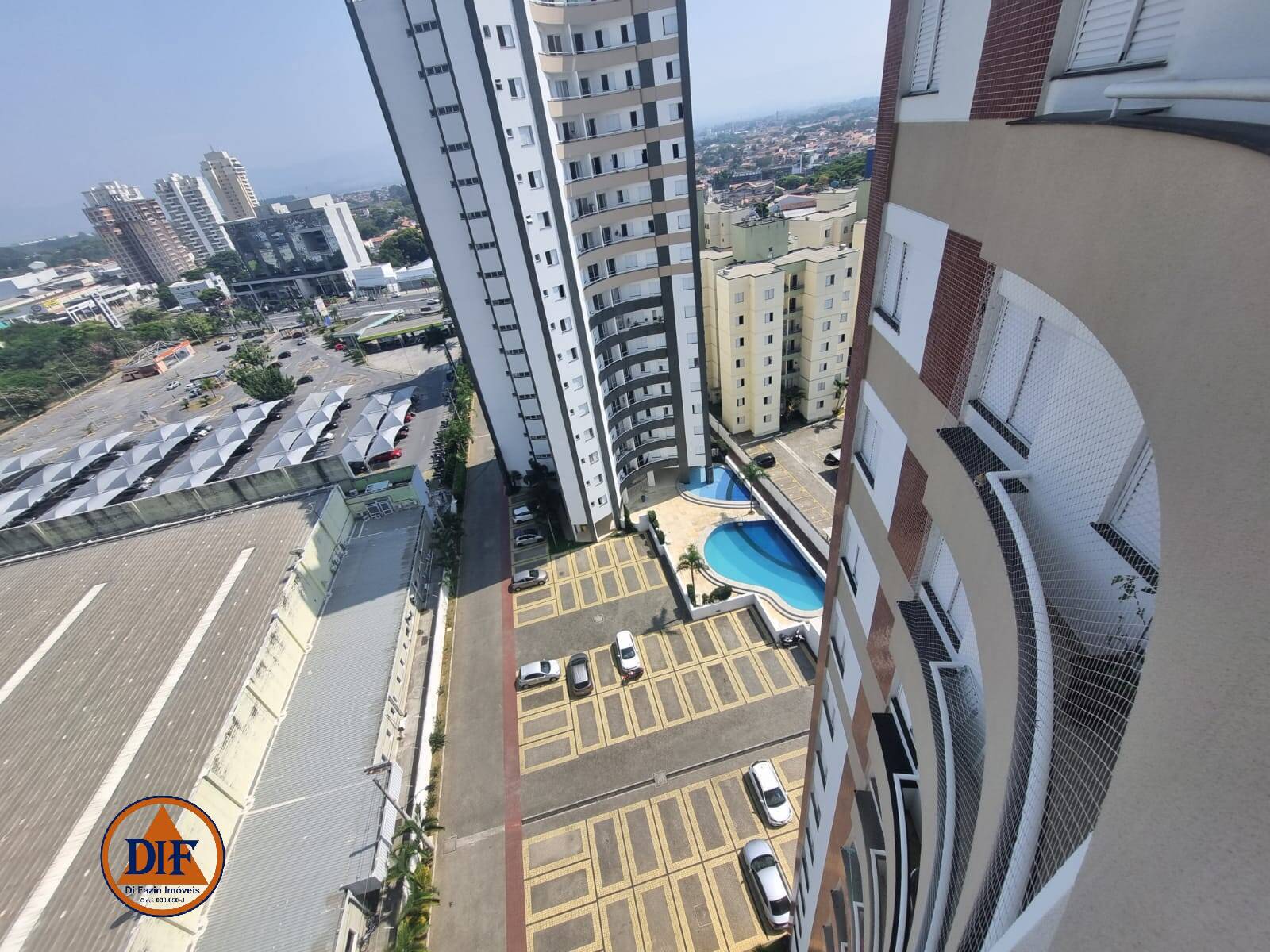 Apartamento à venda com 2 quartos, 67m² - Foto 12