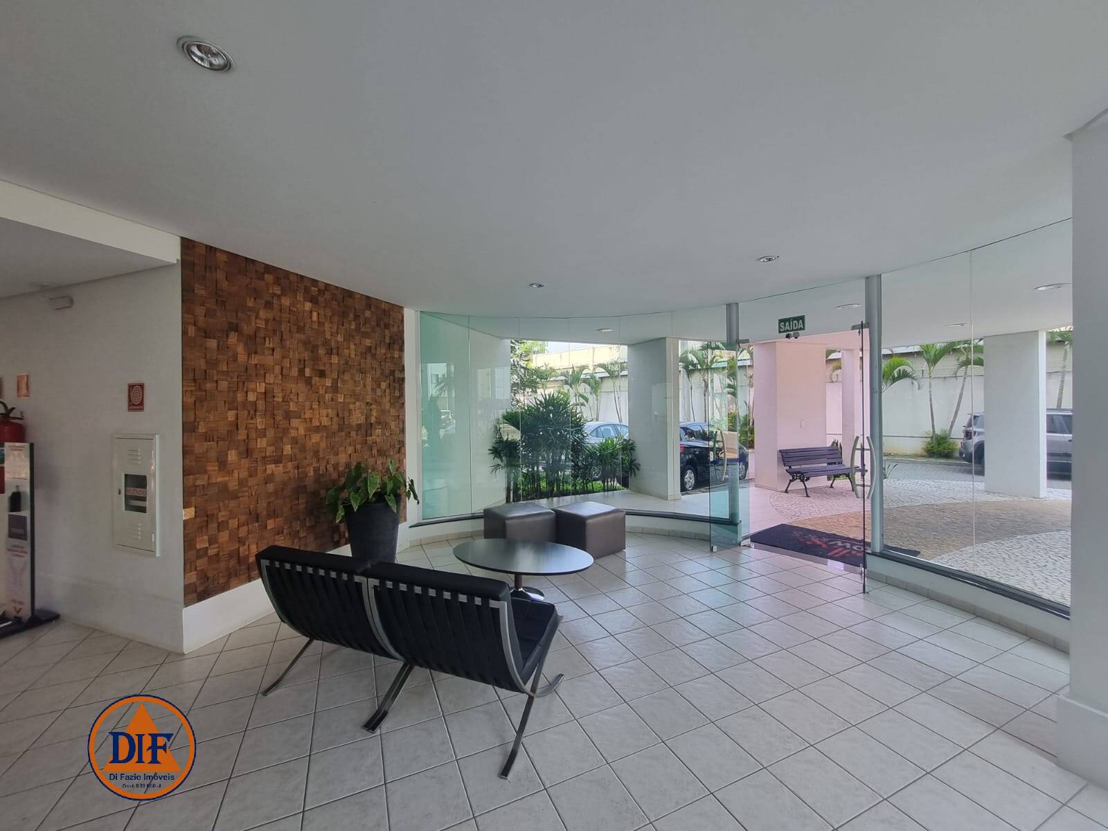 Apartamento à venda com 2 quartos, 67m² - Foto 15