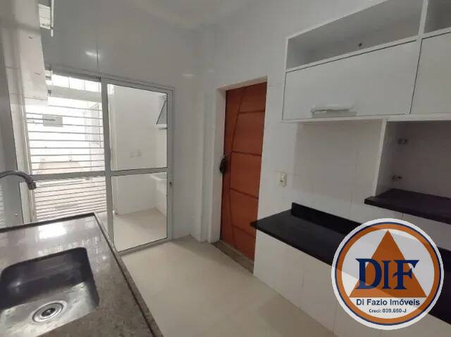Casa à venda com 3 quartos, 165m² - Foto 9