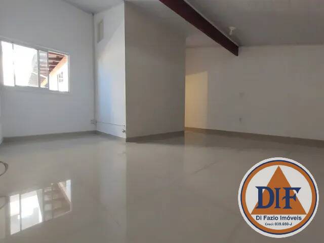 Casa à venda com 3 quartos, 165m² - Foto 15