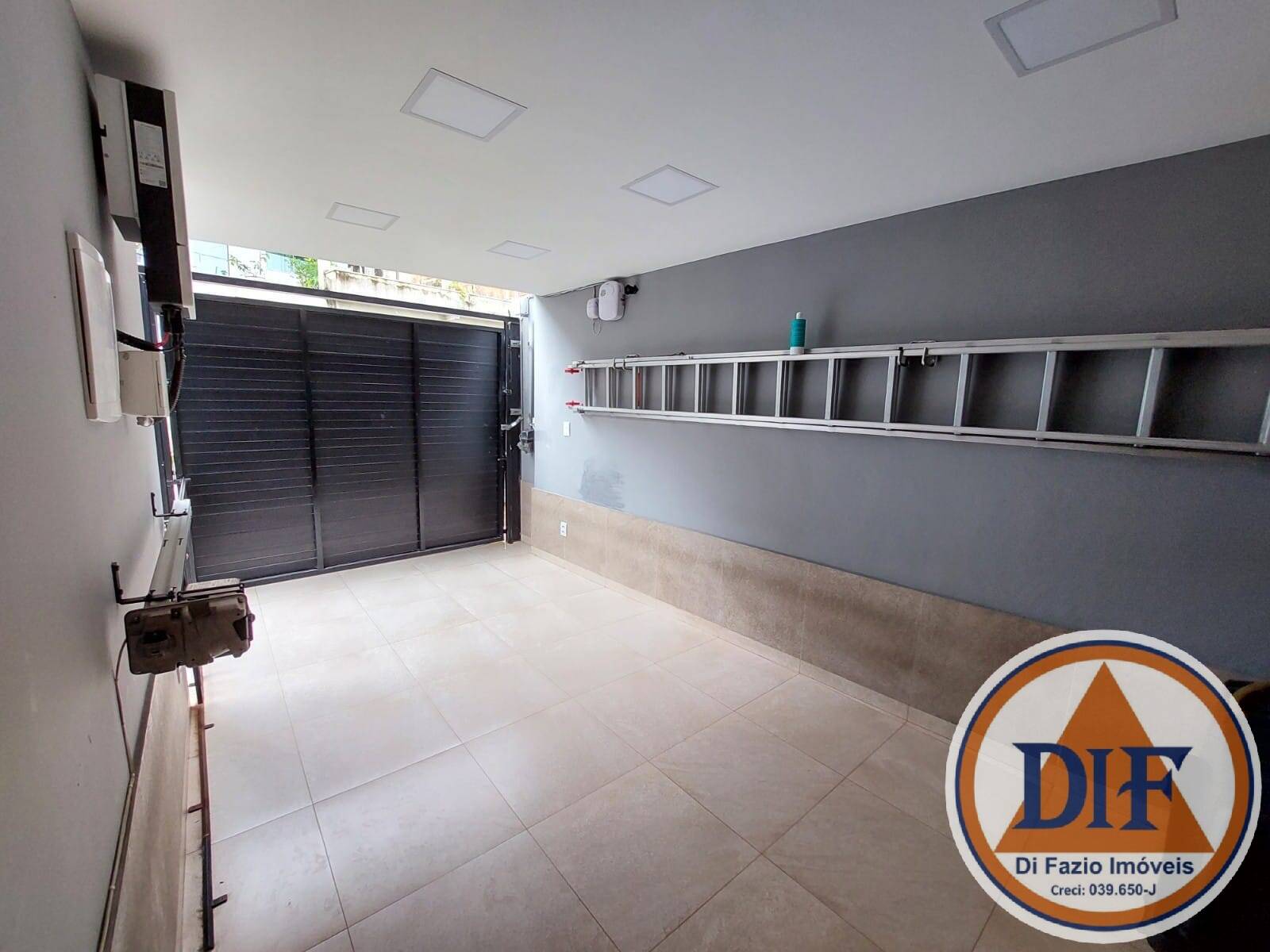 Casa à venda com 3 quartos, 144m² - Foto 10