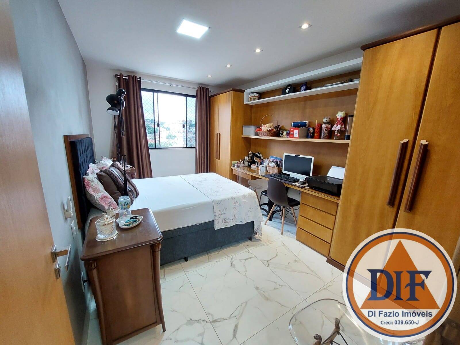Casa à venda com 3 quartos, 144m² - Foto 15