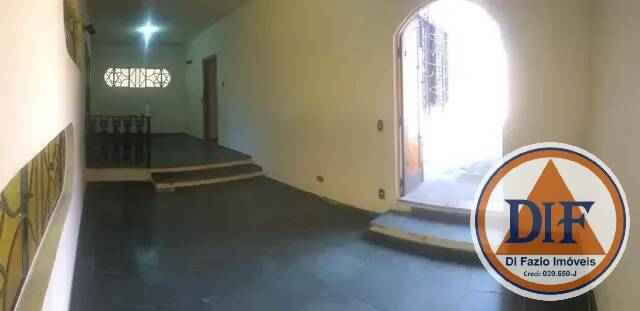 Casa, 3 quartos, 192 m² - Foto 3