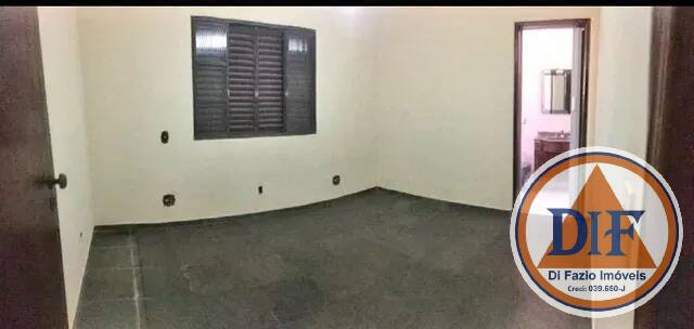 Casa, 3 quartos, 192 m² - Foto 8