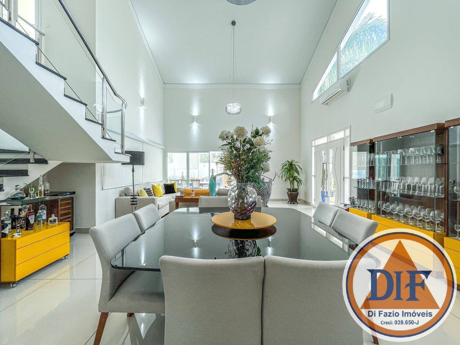 Casa à venda com 4 quartos, 441m² - Foto 5