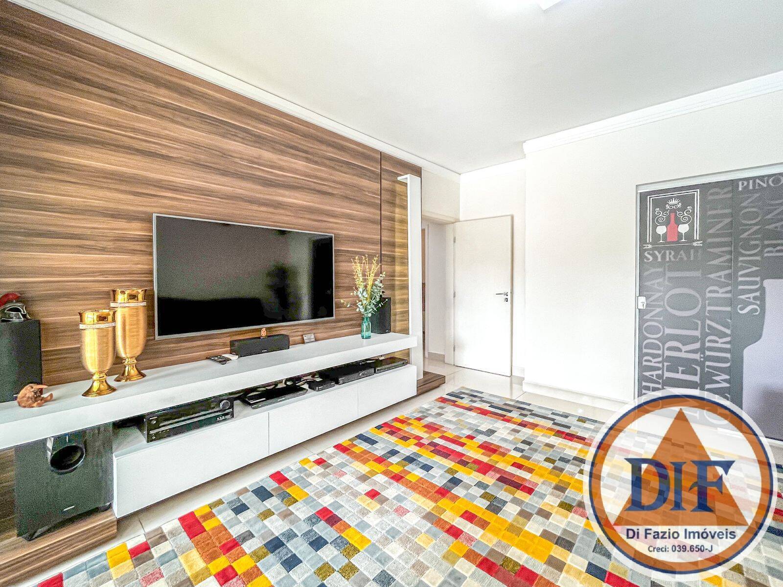 Casa à venda com 4 quartos, 441m² - Foto 15