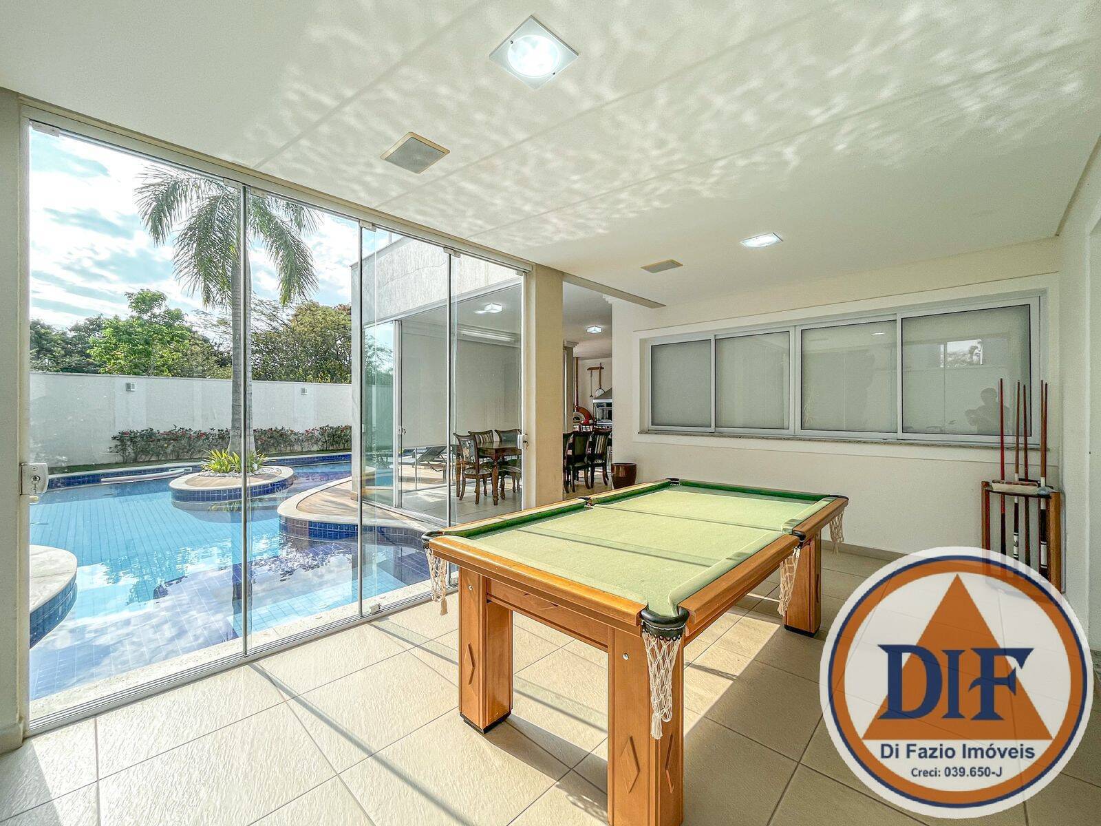 Casa à venda com 4 quartos, 441m² - Foto 18