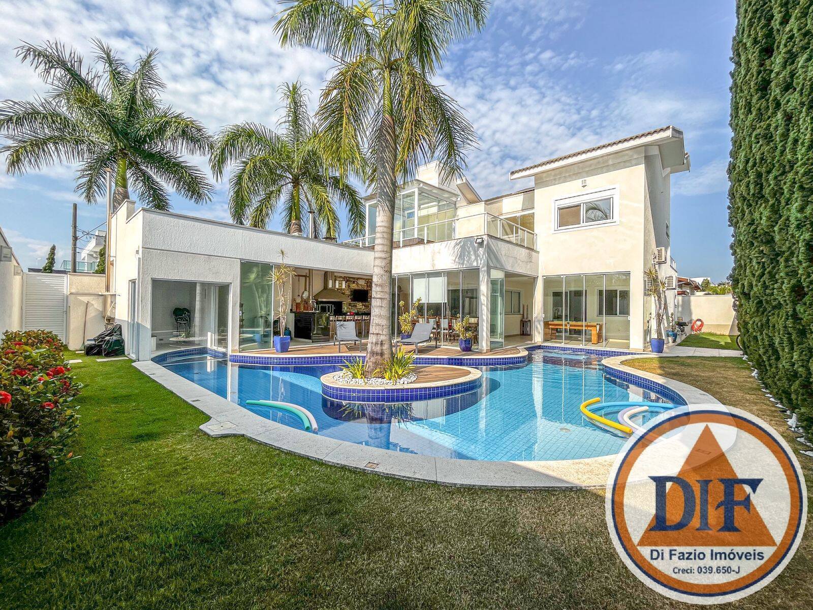 Casa à venda com 4 quartos, 441m² - Foto 26