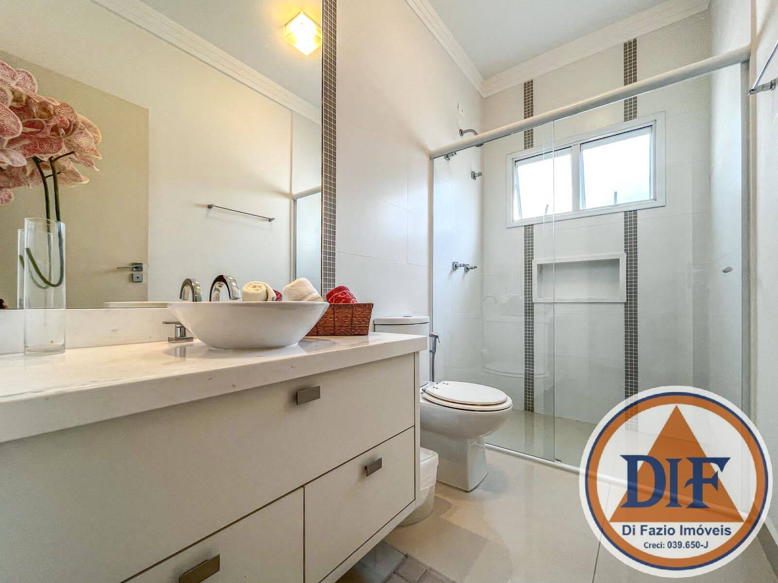 Casa à venda com 4 quartos, 441m² - Foto 39