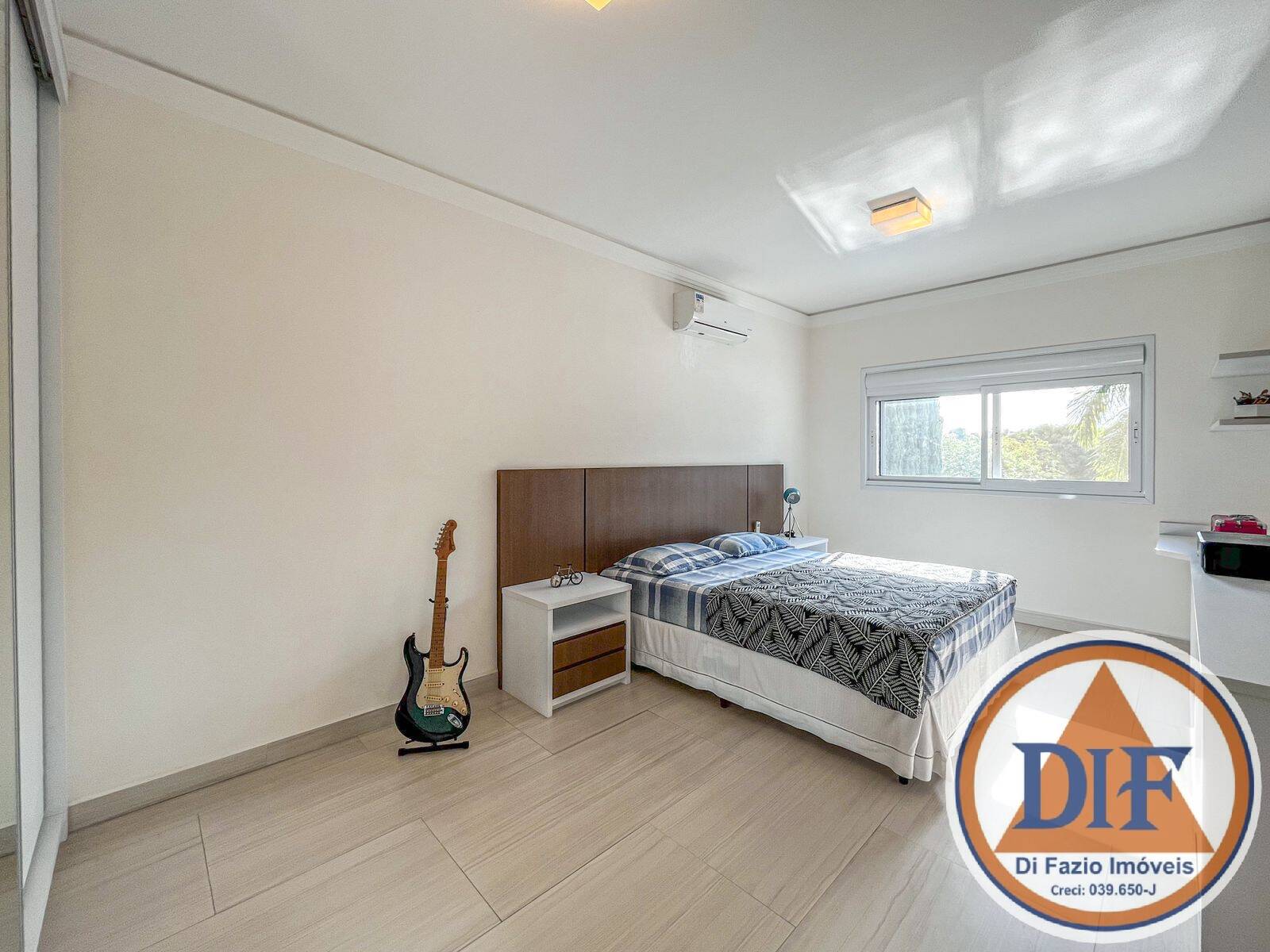 Casa à venda com 4 quartos, 441m² - Foto 45
