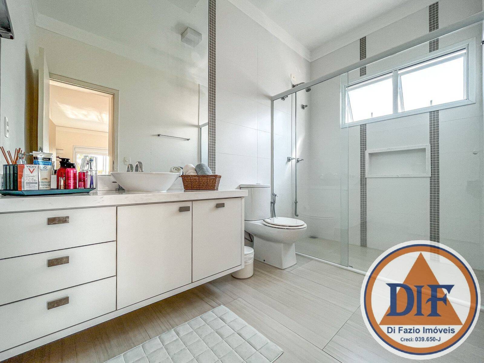 Casa à venda com 4 quartos, 441m² - Foto 44