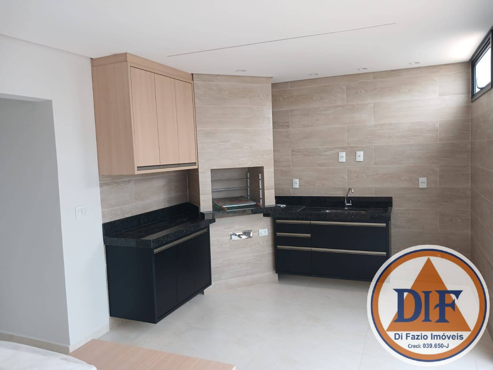 Casa à venda com 3 quartos, 170m² - Foto 5