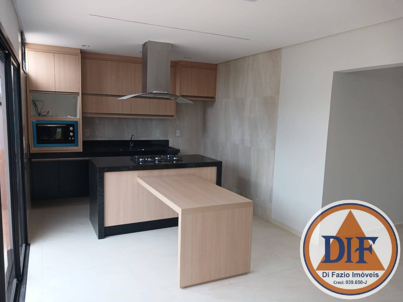 Casa à venda com 3 quartos, 170m² - Foto 6
