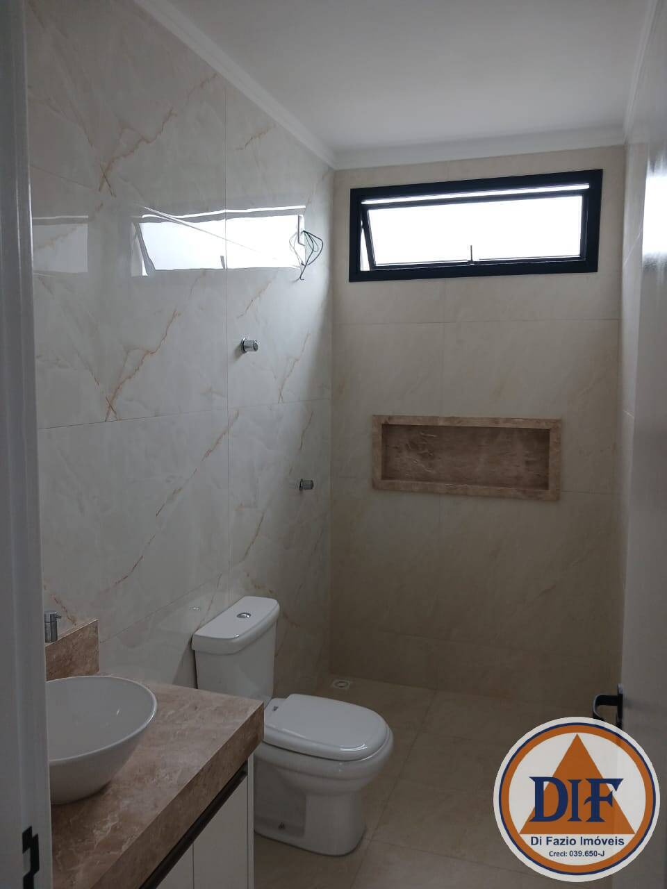 Casa à venda com 3 quartos, 170m² - Foto 13