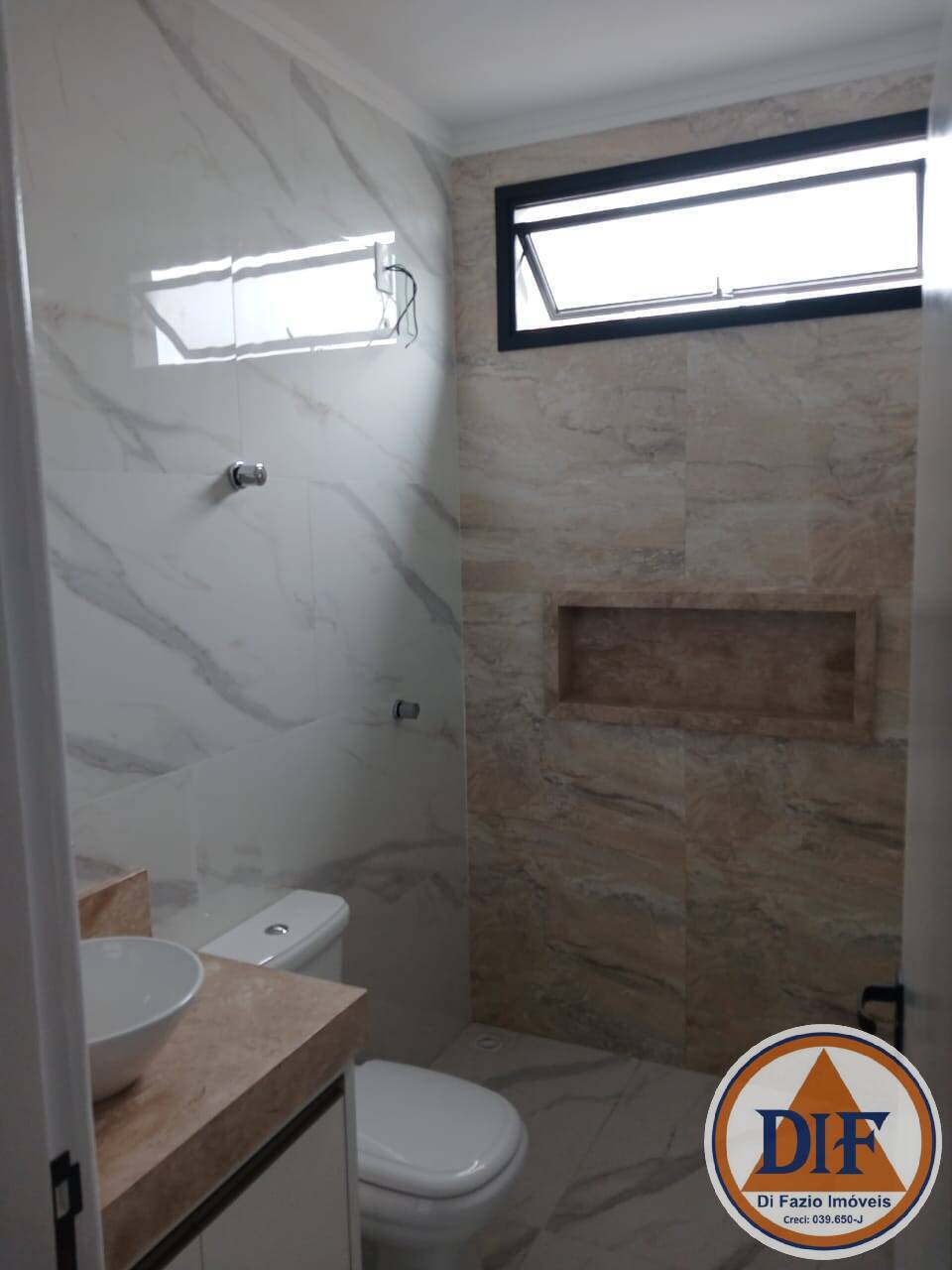 Casa à venda com 3 quartos, 170m² - Foto 18