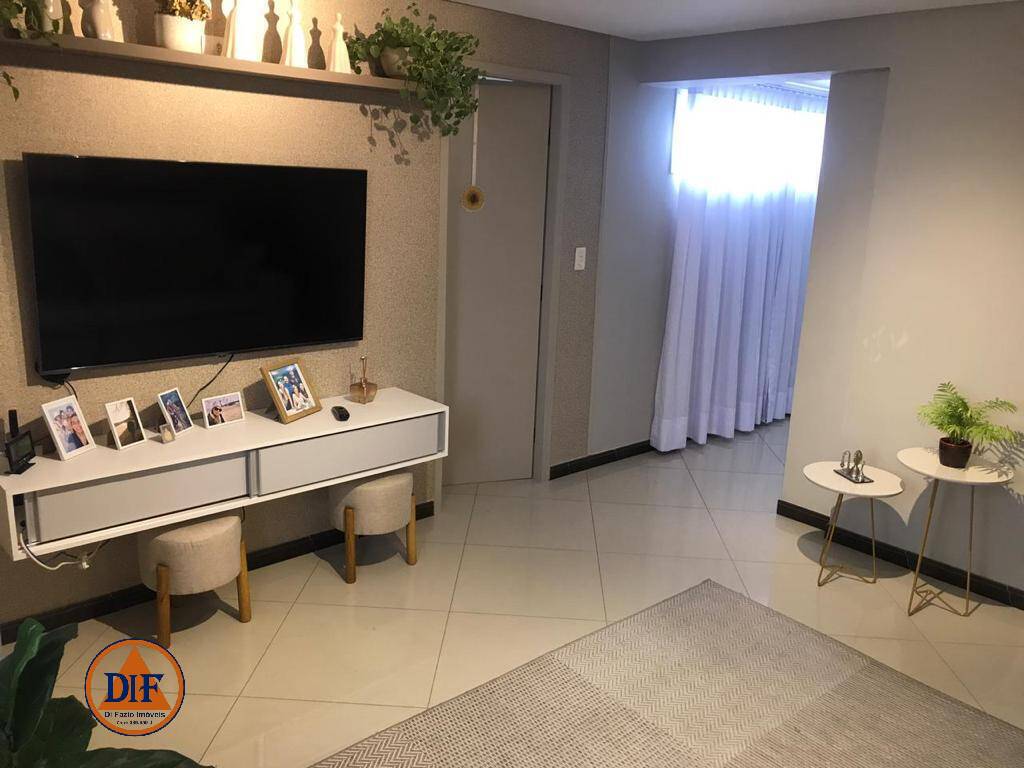 Cobertura à venda com 4 quartos, 209m² - Foto 2