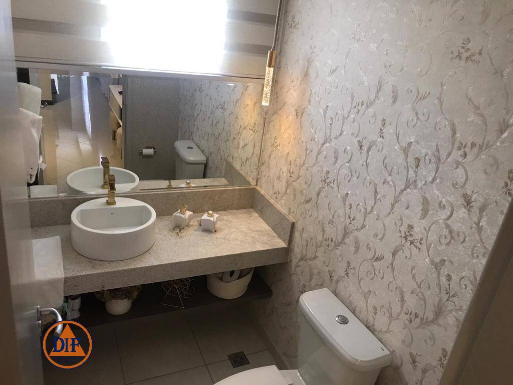 Cobertura à venda com 4 quartos, 209m² - Foto 9