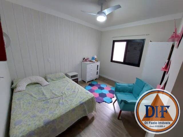 Casa, 3 quartos, 215 m² - Foto 11