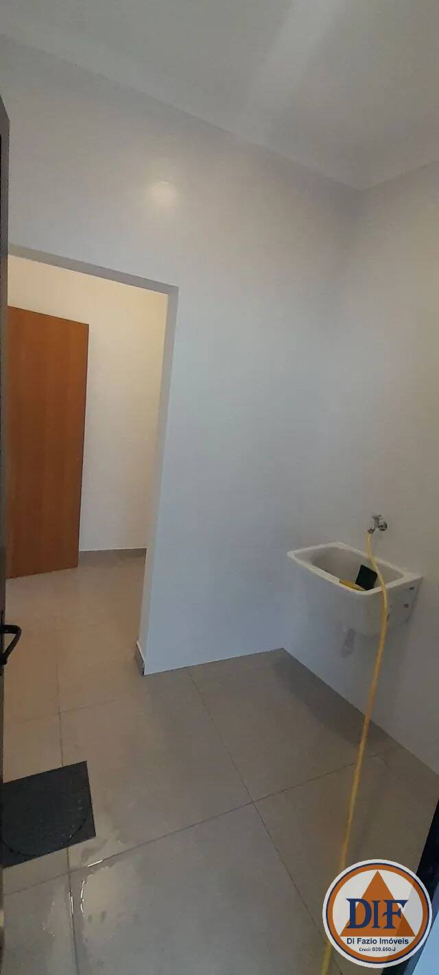 Casa, 3 quartos, 188 m² - Foto 3