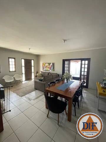 Casa, 4 quartos, 200 m² - Foto 3