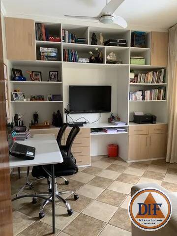 Casa, 4 quartos, 200 m² - Foto 11