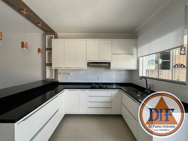 Casa à venda com 3 quartos, 153m² - Foto 5