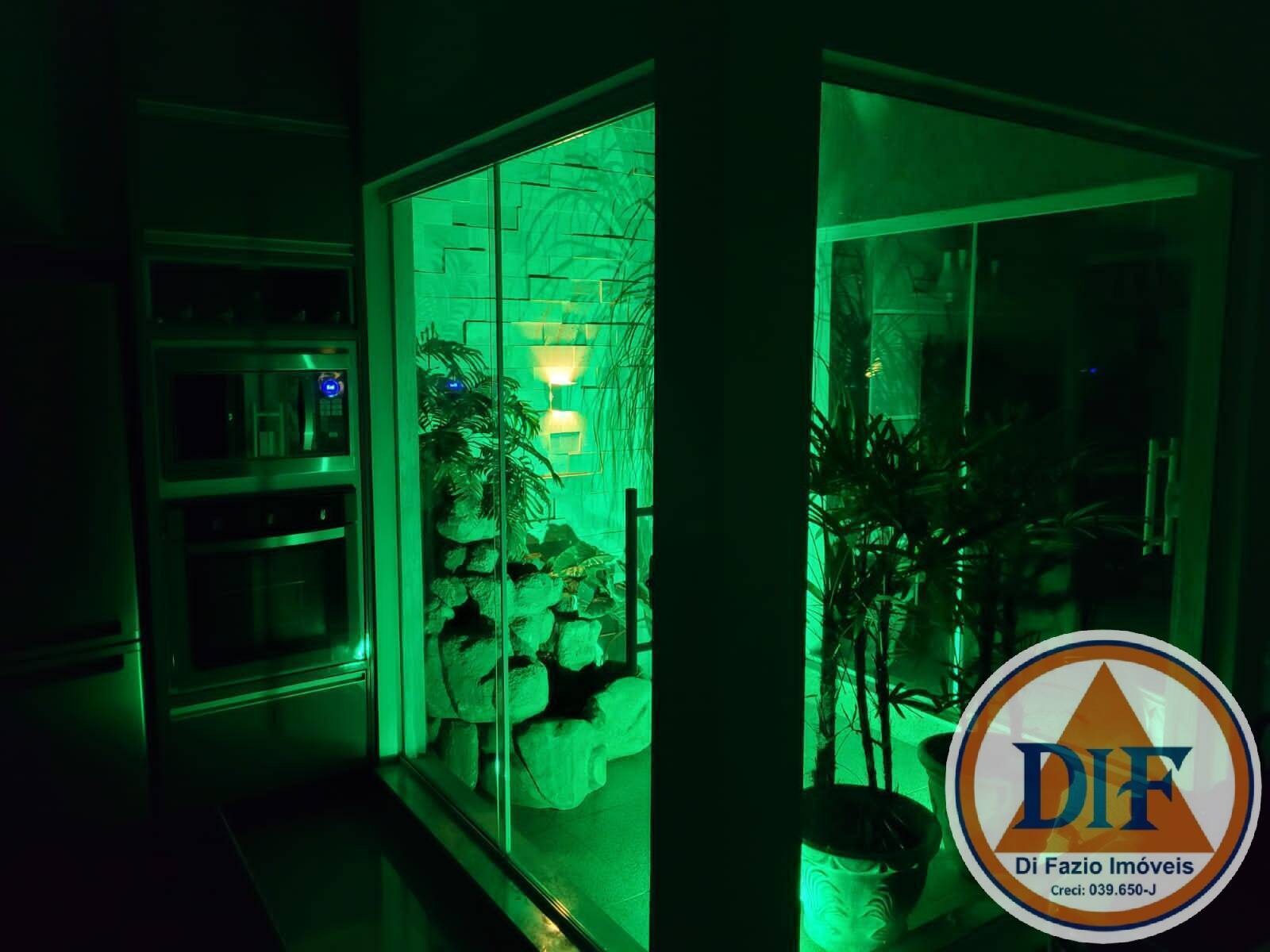 Casa, 3 quartos, 220 m² - Foto 6