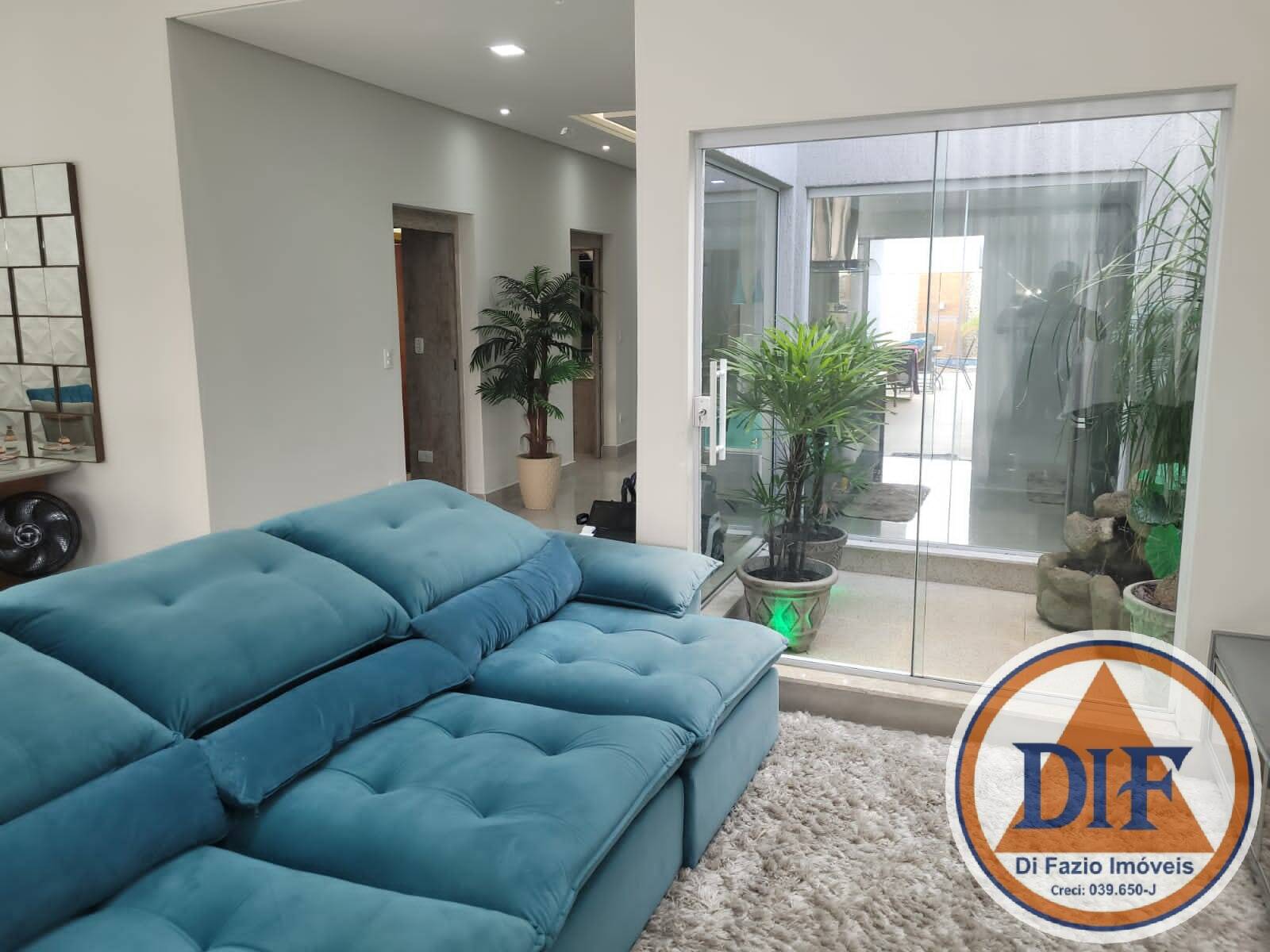 Casa, 3 quartos, 220 m² - Foto 4