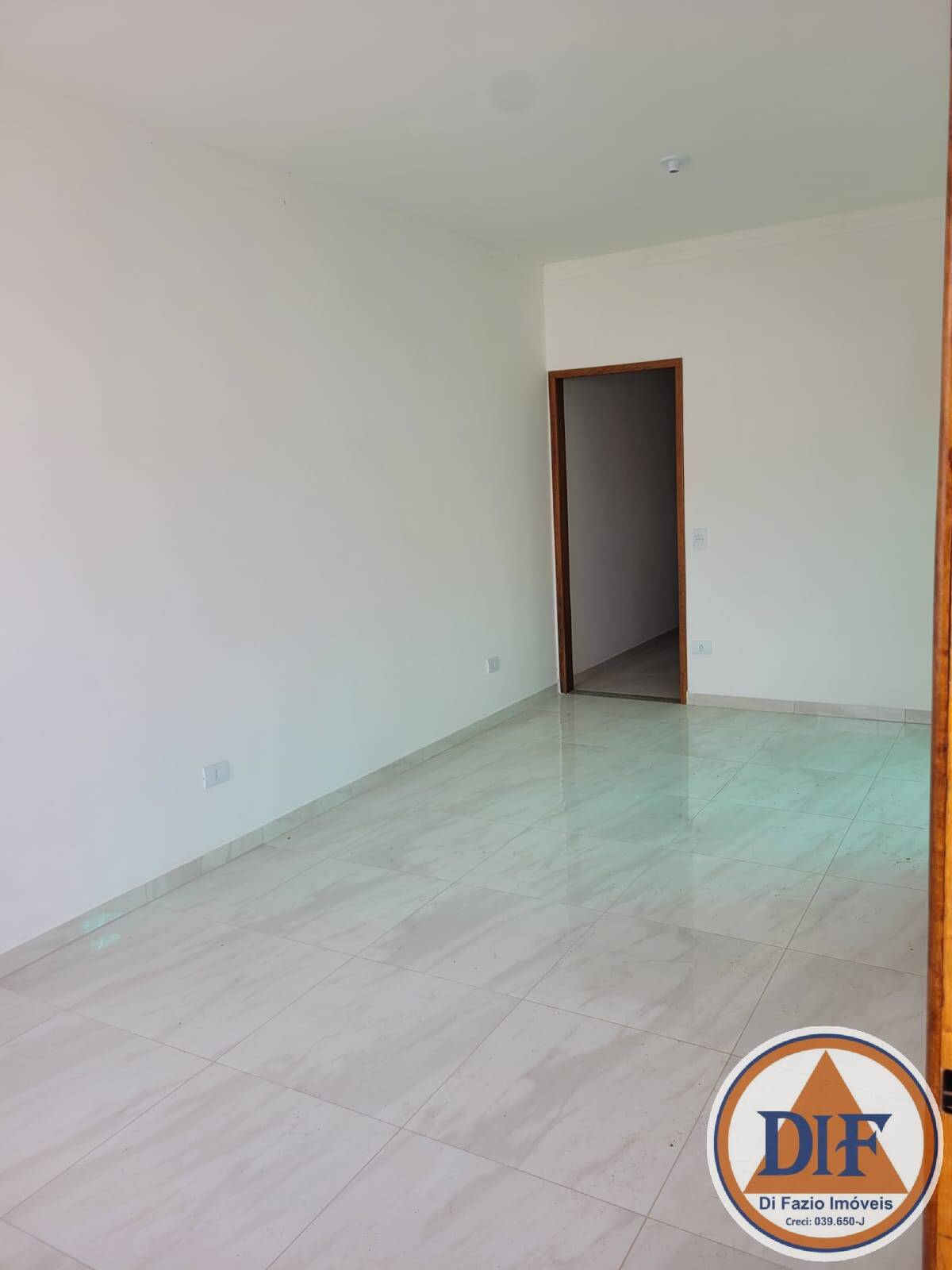 Casa, 3 quartos, 94 m² - Foto 2