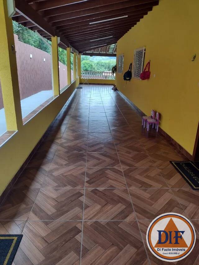 Chácara à venda com 4 quartos, 460m² - Foto 12