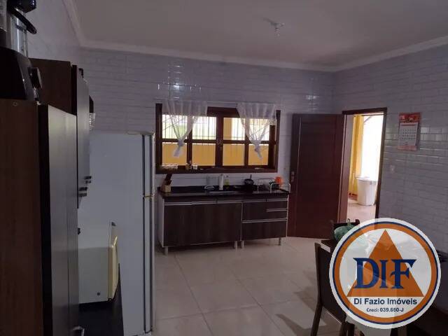 Chácara à venda com 4 quartos, 460m² - Foto 14