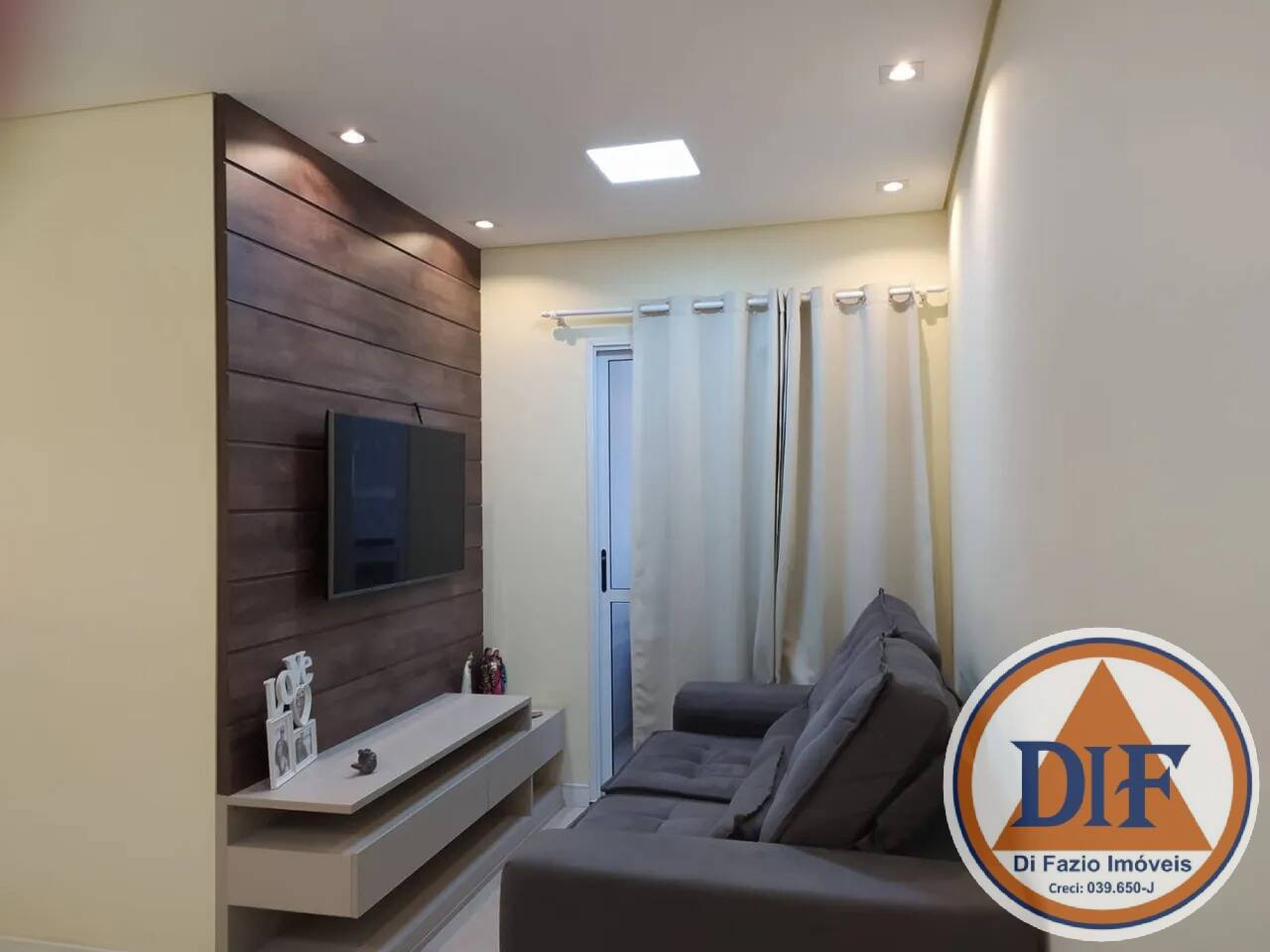 Apartamento à venda com 2 quartos, 68m² - Foto 4