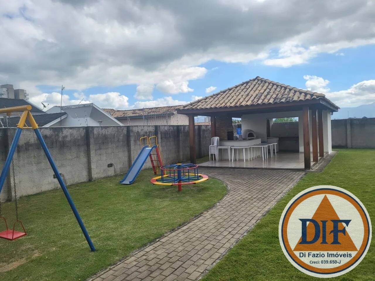 Apartamento à venda com 2 quartos, 68m² - Foto 6