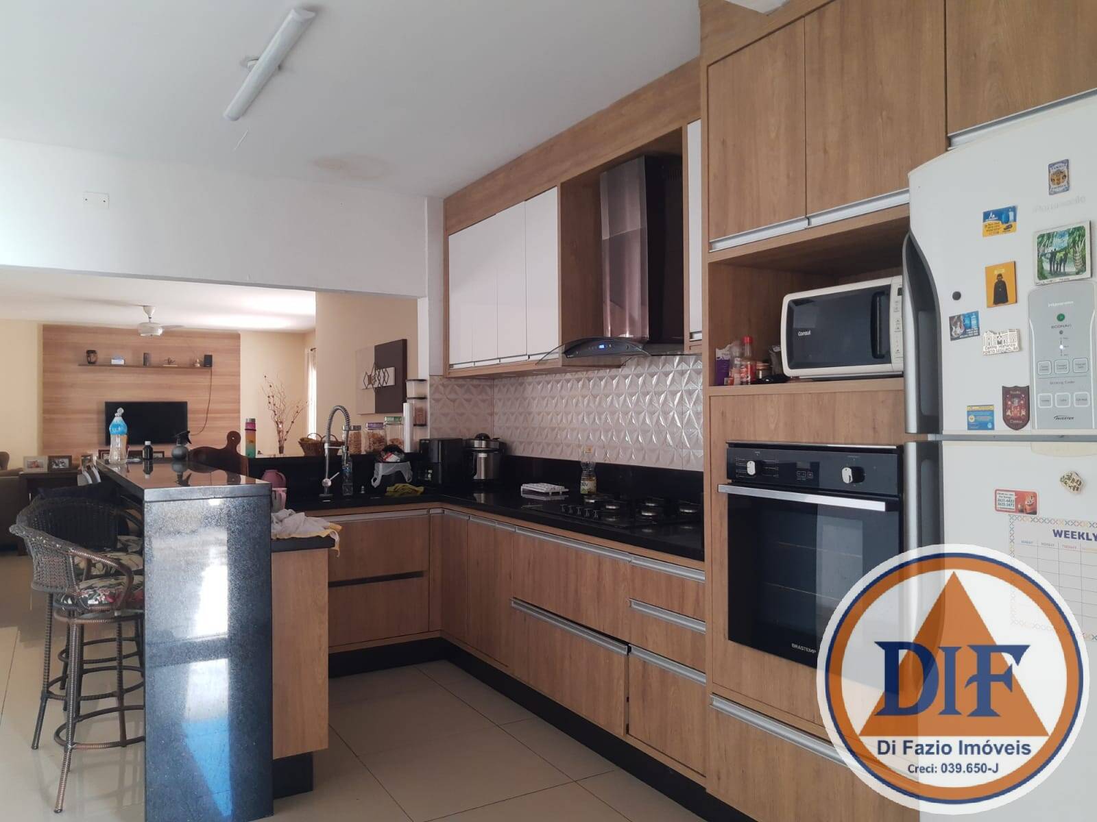 Casa à venda com 3 quartos, 125m² - Foto 4