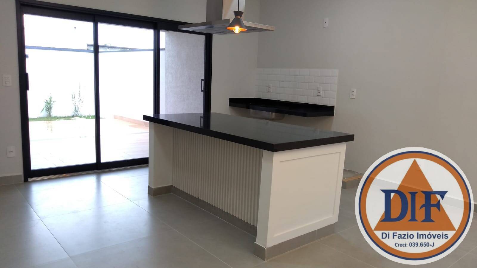 Casa à venda com 3 quartos, 157m² - Foto 15