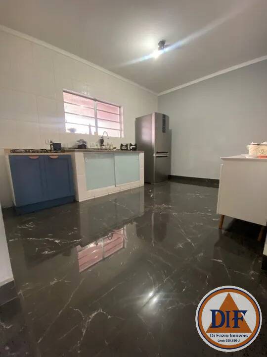 Casa, 3 quartos, 127 m² - Foto 1