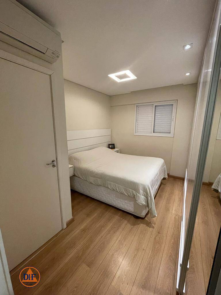 Apartamento à venda com 3 quartos, 92m² - Foto 17