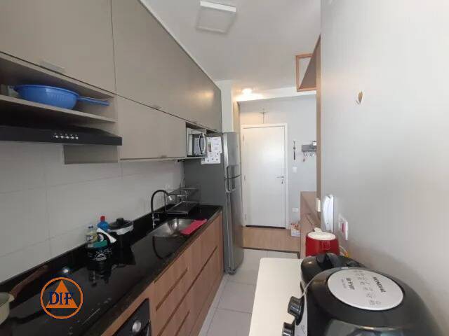 Apartamento à venda com 2 quartos, 68m² - Foto 14