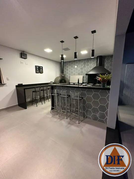 Casa à venda com 3 quartos, 234m² - Foto 5